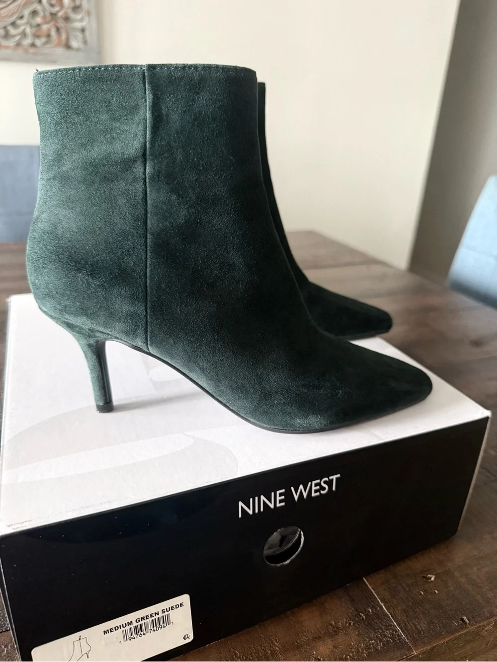 Nine West Dark Green Suede Pointed-Toe Ankle Booties - Ari Dress Bootie Sz 6